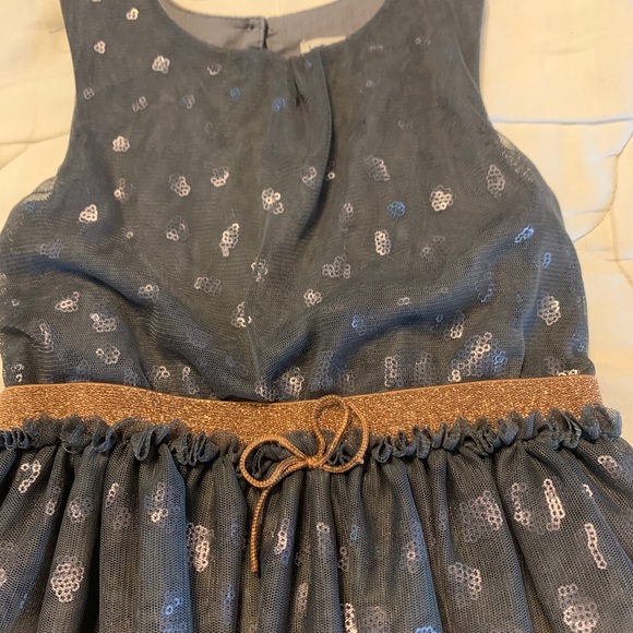 Dress👗♥️ - Picture 2 of 6